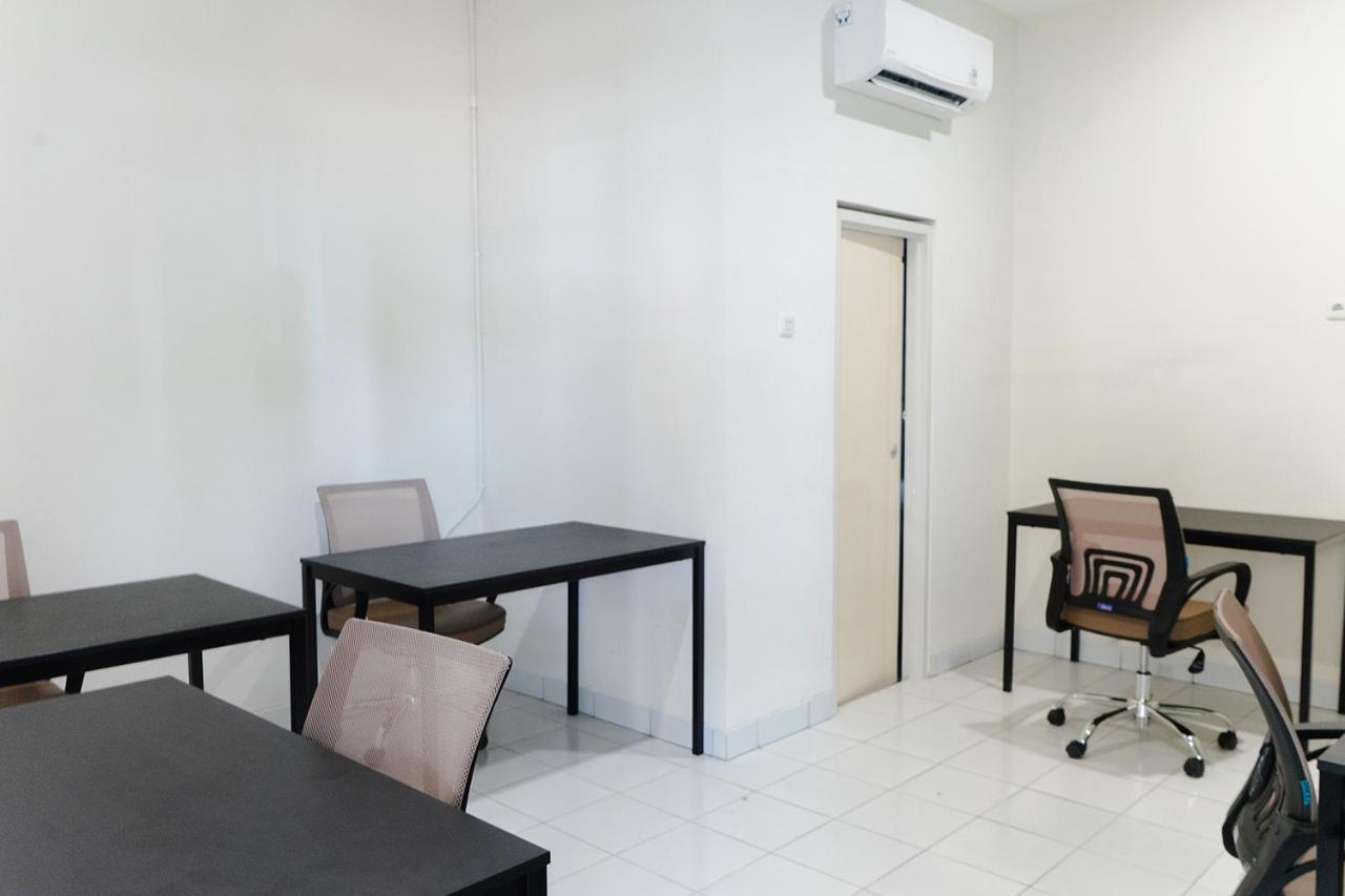 Social Hub By Twospaces Cakarta Dış mekan fotoğraf